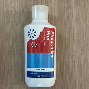 Bath & Body Works Firecracker Pop Body Wash - Red and Blue